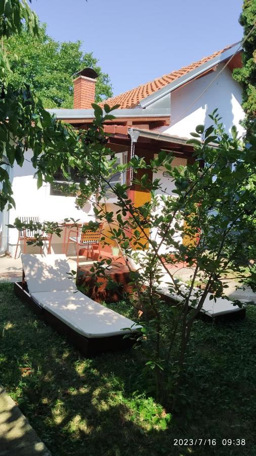 Apartman Stara Tresnja Kladovo Luaran gambar
